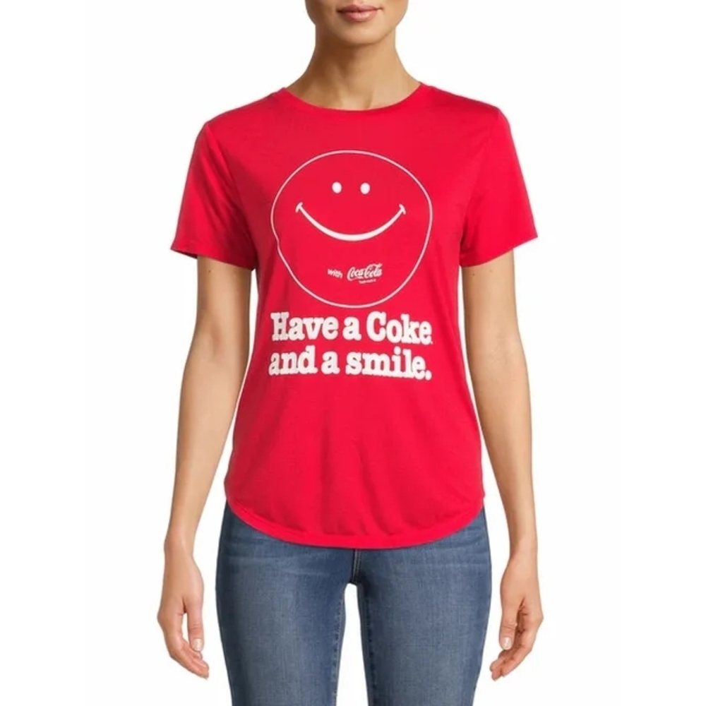 Coca-Cola Red Graphic T-Shirt XL 15-17 Smiley Face HAVE A COKE AND A SMILE 🙂